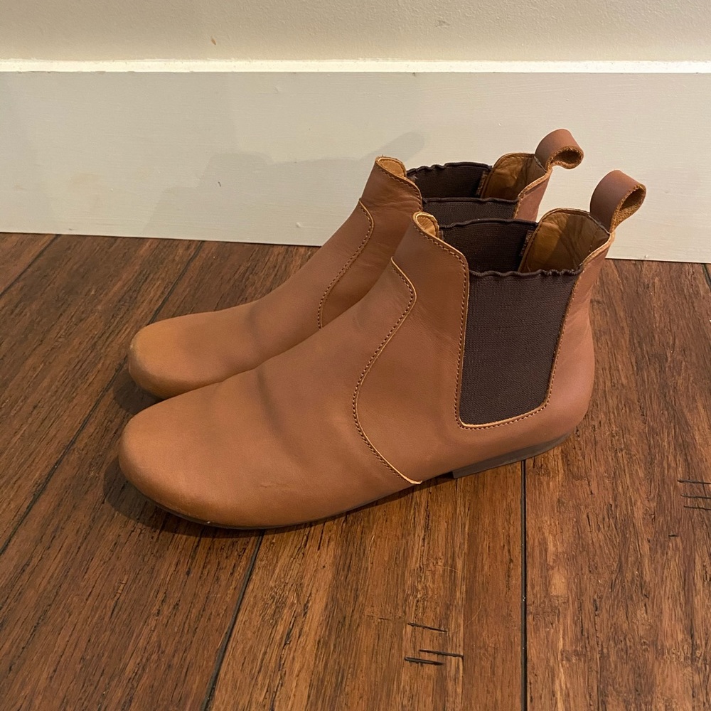 Adelisa and co boots 38